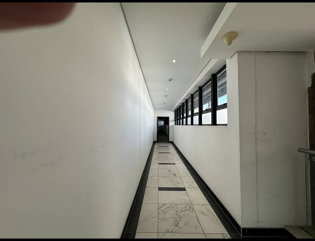 466M² RETAIL TO LET IN BENMORE GARDENS